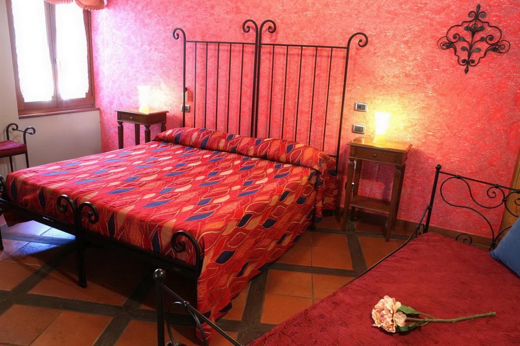 B&B La Torretta Sul Borgo กรอตตัมมาเร ห้อง รูปภาพ