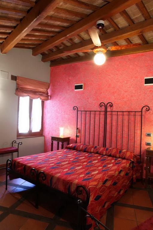 B&B La Torretta Sul Borgo กรอตตัมมาเร ภายนอก รูปภาพ