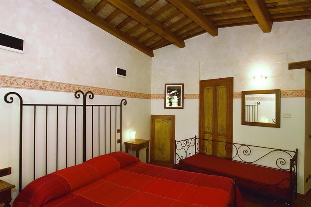 B&B La Torretta Sul Borgo กรอตตัมมาเร ห้อง รูปภาพ
