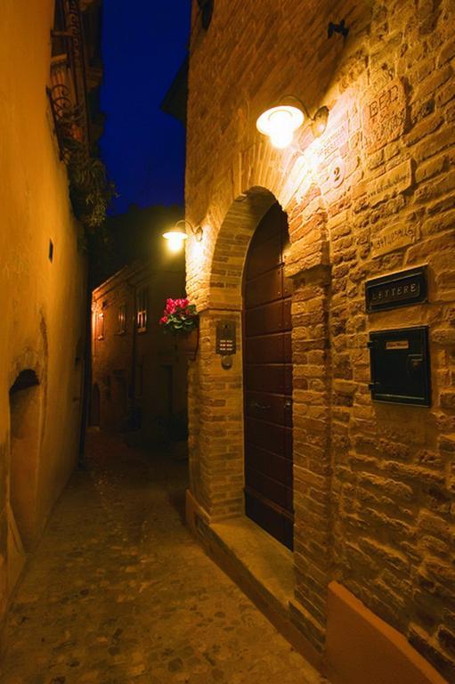 B&B La Torretta Sul Borgo กรอตตัมมาเร ภายนอก รูปภาพ