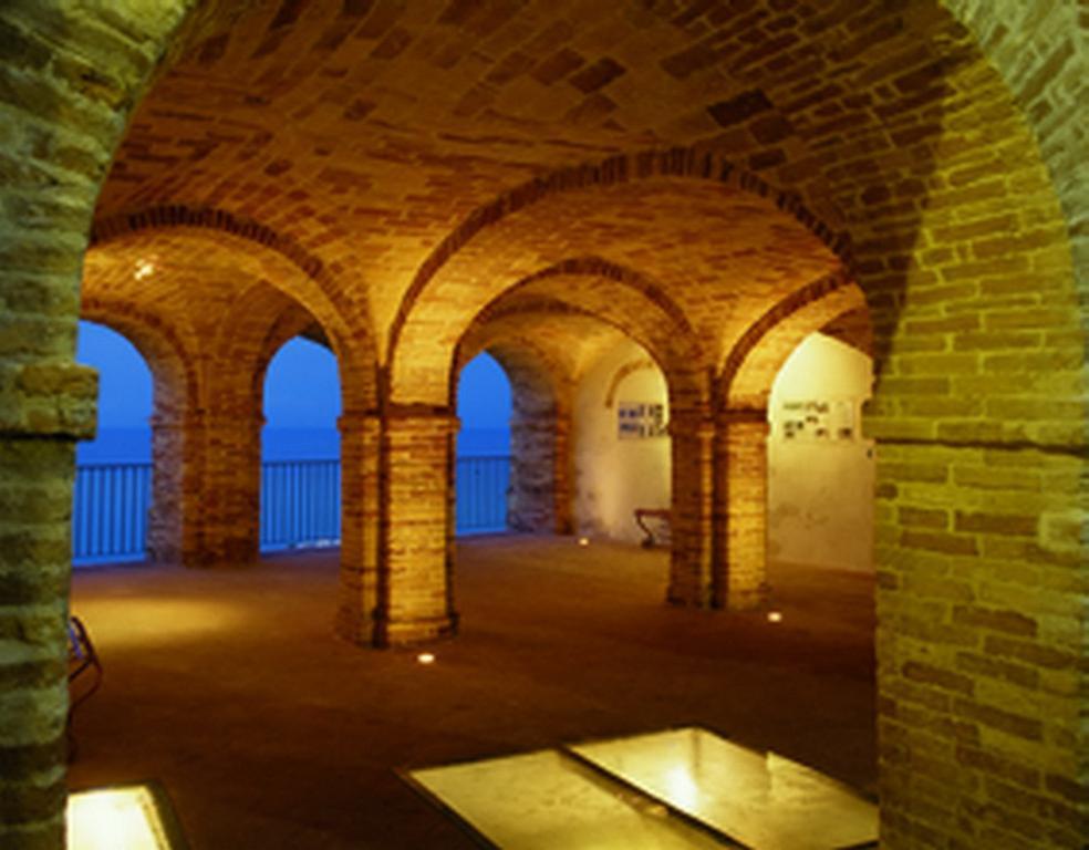 B&B La Torretta Sul Borgo กรอตตัมมาเร ภายนอก รูปภาพ